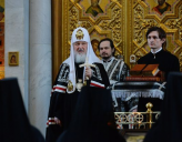 Патриарх Кирилл подарил Иоанно-Предтеченскому монастырю молитвослов 1857 г.