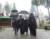 Владимир Мединский посетил монастырь св. Царственных страстотерпцев 