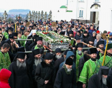 Крестный ход в Почаевской Лавре: 